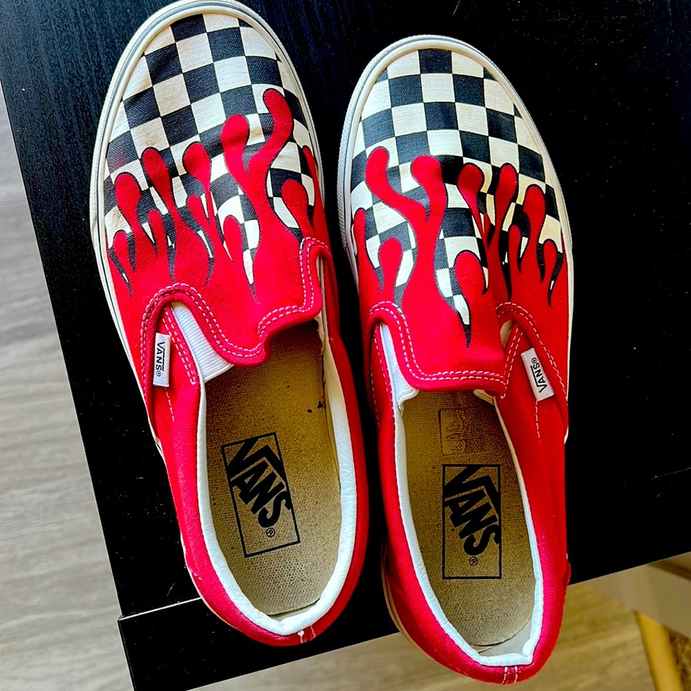 Flamed checkered vans